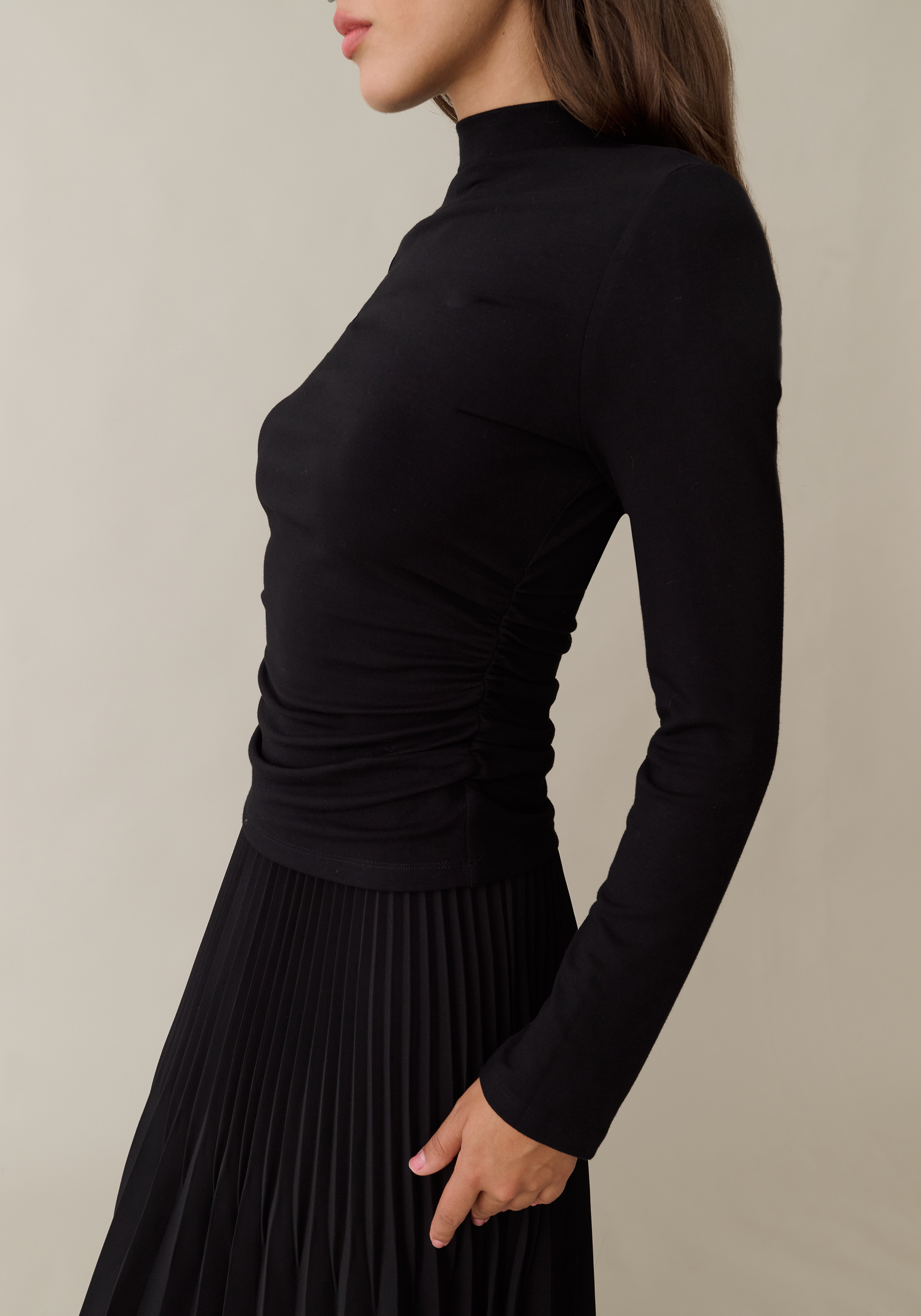 Julianne Top