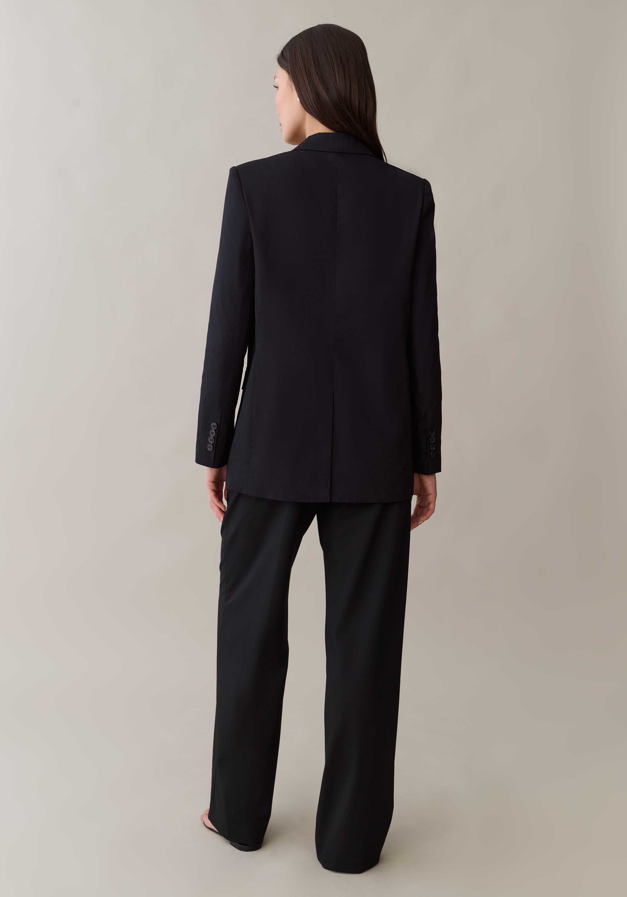 Manon Blazer