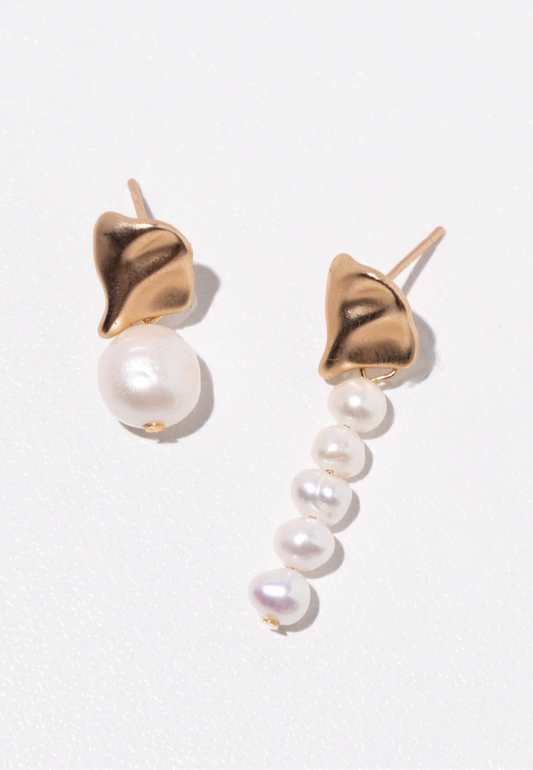 Asymmetrical Natural Pearl Earrings