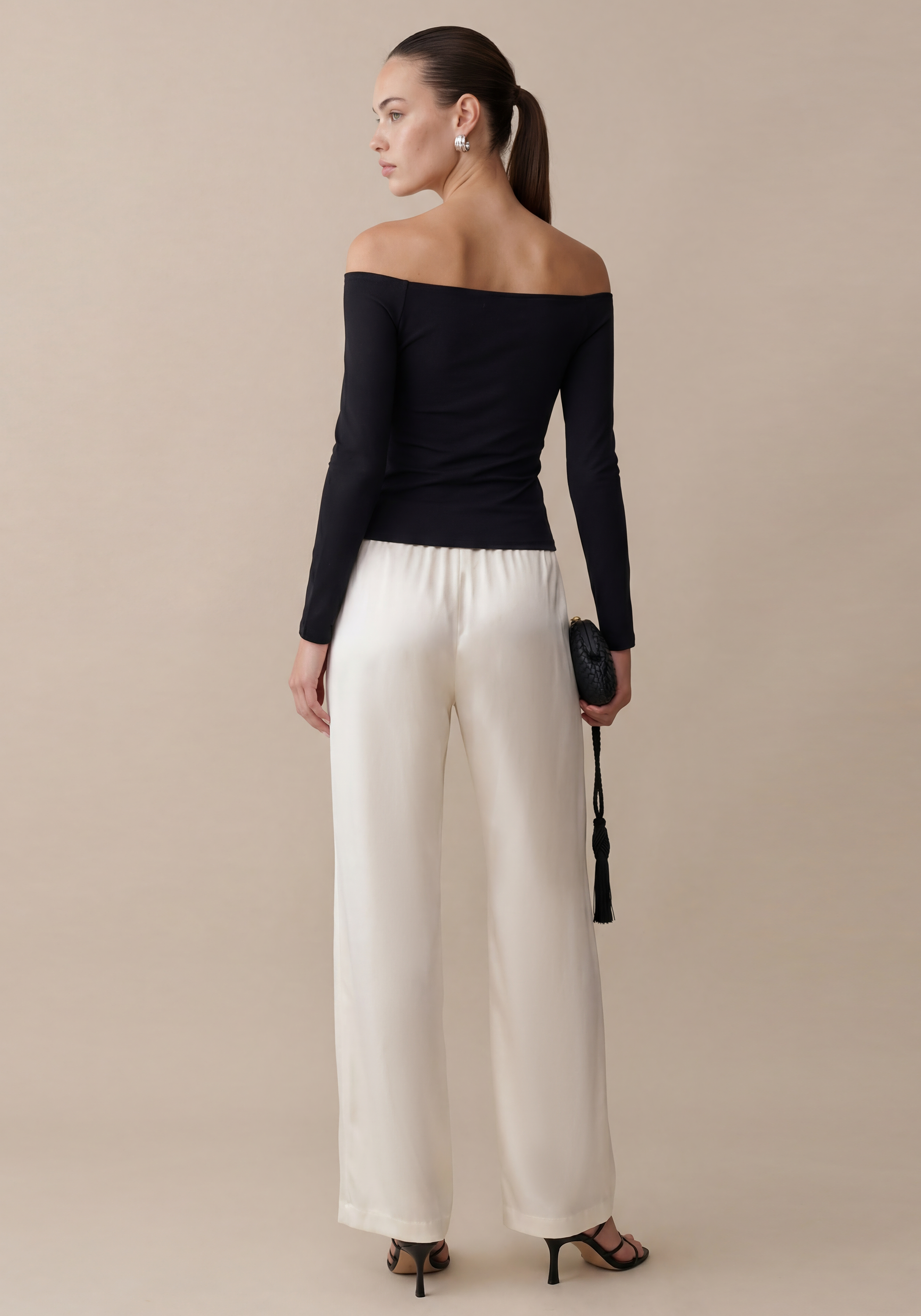 Nameera Top